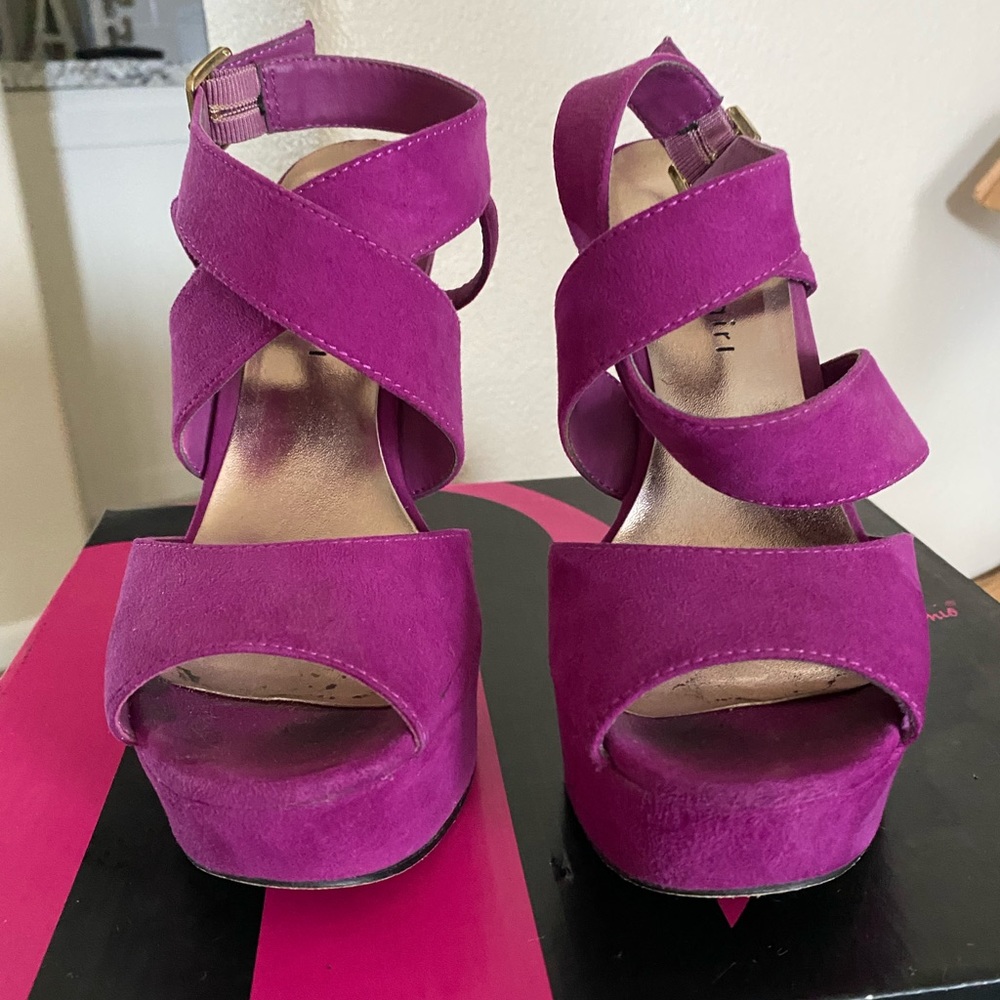 Fuchsia Madden Girl Heels size 6.5